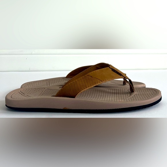 High Tide Flip Flops Size 11.5 - Picture 1 of 8
